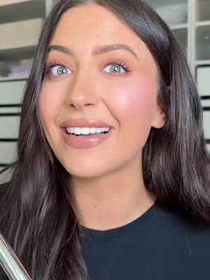 The NEW @YSL Beauty Lash Latex mascara definitely has the celebrity makeup artist stamp of approval! #yslbeautypartner #mascara