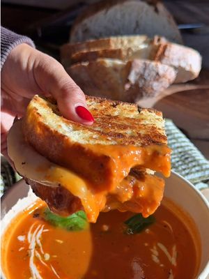 🍅 WOW this combo!!  Japanese katsu grilled cheese dunked in @Pacific Foods Organic Creamy Tomato Soup!! I grabbed the Pacific Foods Organic Creamy Tomato Soup 6-pack @Costco Wholesale to stock our pantry for meal combos like this! It’s made with simple organic ingredients with a slow simmered flavor but warms up in minutes. The katsu sando had a perfect cheesy crunch and brightened the flavors of the soup. I loved it! #pacificpartner #tomatosoup #comfortfoods #katsu #sandwich 