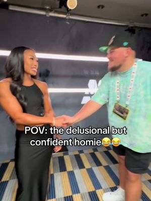 Bro she ain’t even looking over there😂 #boxing #comedy #funny #fyp #viral 