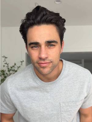 I used to avoid shaving because it always irritated my skin — turns out I was just using the wrong razor. Clean, smooth, no redness. Check out the DORCO SLEEK. @dorcoglobal #DorcoSLEEK #DorcoUSA #DorcoPartner #ad