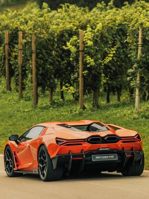 Lamborghini Revuelto: so captivating, it seduces even standing still. #Lamborghini #Revuelto #FromNowOn