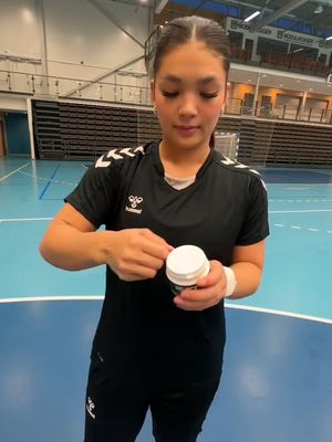 Say hello to handball ASMR! 🤩 📹: @mariahmls#Sports #Handball