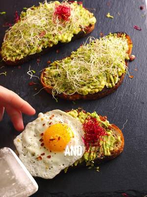 High Protein Avocado Toast‼️ Honestly you have to try this. Same Creamy texture as the OG avocado toast, converted to a high protein superfood.  Find all of Atkins healthy recipes for support in your weight loss journey and learn more at Atkins.com @atkinsnutritionals  The Best Protein Packed Avocado Toast: ✅- 3 Ripe Avocados ✅- 1.5 Cup 2% Cottage Cheese ✅- 3 Hard Boiled Eggs ✅- 1-2 Tbsp Kosher Salt ✅- 1 Tbsp Paprika ✅- 1 Tbsp Garlic Powder ✅- 1 Tsp Cayenne Pepper ✅- 1 Tsp Black Pepper ✅- 1/4 Cup Fresh Green Onions #macrofriendly  #healthyfood #highprotein  #WhyAtkinsWorks #AtkinsPartner 