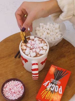 @pockyusa makes the perfect garnish 💕you can buy one, get one for $1 at @7-Eleven now! #pocky