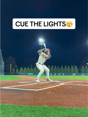 Get the light show going🔥 #MLB #baseball #homerun #UGA #edit 