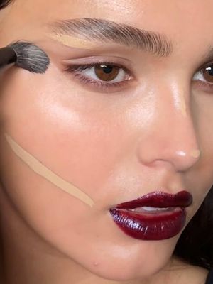 The party’s on December 18th  #lanastan #makeuptutorial #MakeupRoutine #laminatedbrows #blush  @REFY @Kosas @Saie @Peripera @sephora @Sephora Collection @COPINI @simihazebeauty @realtechniques @Makeup By Mario @Rare Beauty @Valentino.Beauty 