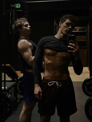 I’ll be ready for season 2 in no time 🏒🍑 @Equinox #eqxambassador #heatedrivalry 