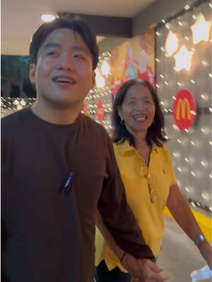 Balik sa pagkabata dahil sa Light Show ng Mcdo @McDo_PH #theAguinaldos #McDoPHLightshow2025 #McDoPHDriveThru 