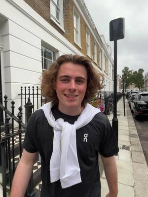 is that... what? 👁️👄👁️ @corneilledion #tennisdate #royalborough