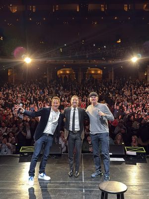 Of course, we closed out Big Deal Comedy Fest by singing Hatikvah with Chicago. Thank you @Elon Gold @michaelrapaport and @ariel elias Next, Big Deal heads to Los Angeles on Sunday, December 21st with two shows (3:30pm & 7:30pm) Tickets are still available for the matinee show via Ticketmaster.