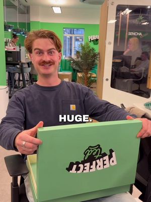 The PerfectTed Matcha Gift Set is now available in the UK. This is HUGGGGGE 😈
