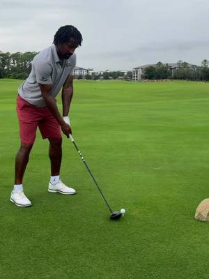 Just warming up with the fellas. @theprorivalsopen out in Orlando! #golf #Evermore #orlando #Oakley 