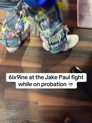 Bro has the KCP ankle monitor 😂 #Boxing #jakepaul #jakepaulboxing #jakejoshua #anthonyjoshua 