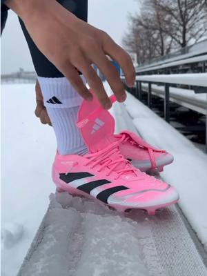 @footballwithisg on the Beckham Pink @adidas Pred ASMR 🩷🔊