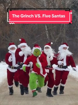 The Grinch VS. Five Santas 