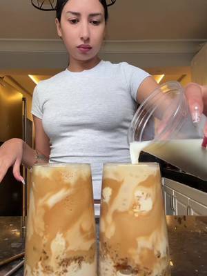 #icedcoffee #soukainasing #nescafe #coffeequeen #foryoupage 