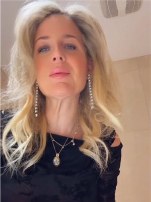 #saturdaynightglam @TOVA Jewelry  . . . #fyppppppppppppppppppppppp #makeupartist #mtltiktok  #lookdusoir 