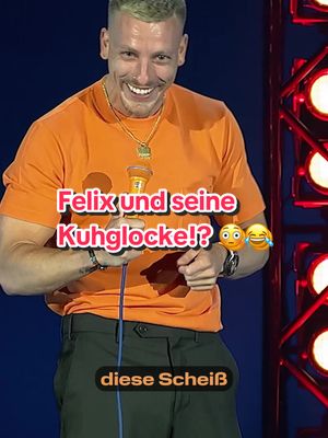 Kuhglocke als Award ?? 🐮🔔#felixlobrecht #sellout #tour 