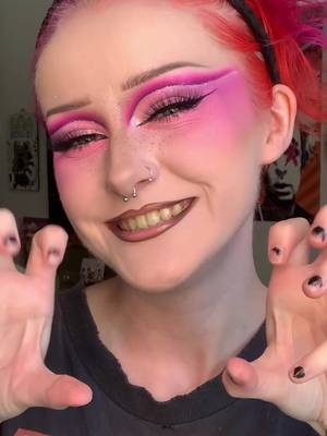 get ready with me for friendsmas!!!!  PRODUCTS: @Blend Bunny Cosmetics blends palette  @rudecosmetics glitter liner  @Makeup A Murder, INC. poison highlighter (code MADDY)  @Juvia’s Place liquid blush  @maccosmetics cork & chestnut lip liner  @Anastasia Beverly Hills cotton candy lip gloss 