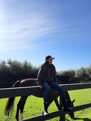 day with horsegirl 