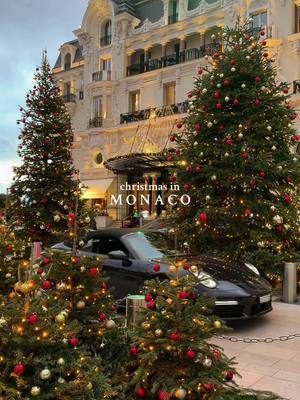 Christmas in Monaco 🎄✨ In December, Monaco feels elegant, bright and quietly magical - palm trees wrapped in lights, the sea as a backdrop, and a festive atmosphere that’s very elegant and refined. 10 things to do in Monaco at Christmas: 1. 🎄Christmas Village at Port Hercule - wooden chalets, lights, ice rink & harbour views 2. 🎰 Casino Square by night - admire the Christmas decorations around the Casino and stop for a hot chocolate with whipped cream at Café de Paris 3. 🧁 Brunch at Cédric Grolet Monte-Carlo – don’t miss the iconic trompe-l’œil desserts 4. 🛍️ Christmas shopping in Avenue de Monte-Carlo - luxury storefronts and boutiques fully dressed for the season 5. 🍫Chocolate fondue at Hôtel Métropole Monte-Carlo - pure winter comfort 6. 🎅 Walk through Monaco-Ville - the old town feels extra charming in December 7. 🏰 Prince’s Palace Christmas tree - festive and iconic 8. 🛥️ Stroll along the harbour - yachts, lights and soft winter sunsets 9. 🌴Evening walk on Larvotto promenade - lights + sea breeze 10. 🍣 Dinner at 99 Sushi – refined Japanese cuisine in an elegant, intimate setting Save this for Christmas in Monaco ✨🎁 @Visit Monaco 