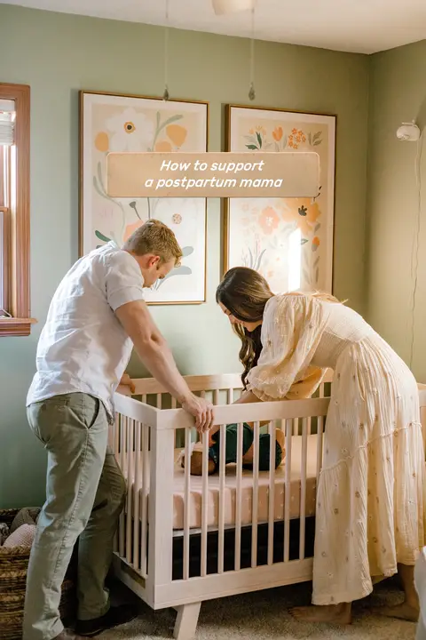 Your support system after having a baby is everything! We have some really wonderful family and friends that made the transition to parenthood with our first and second child much easier.  - Here are some really practical ways you can support your friends after having a baby. Don’t wait for them to reach out, because they most likely won’t. It’s tough to ask for help in this season or to admit that it’s hard! I always was so appreciative of my friends or family that would just drop off things or help without asking. 🫶 #postpartum #parenthood #pregnant #newborn 