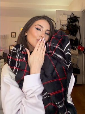 @Victoria’s Secret @VSPINK #VSPartner #unboxing 