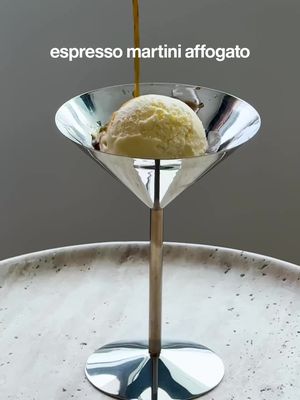 ESPRESSO MARTINI AFFOGATO. Gasp! This showstopping dessert has only 5 ingredients, and it’s so simple to make. Save this recipe for a glam end to your holiday dinner.  Recipe 👇🏼 2 oz. vodka 1 oz. espresso (chilled) 1 oz. coffee liqueur ½ oz. simple syrup 1 scoop vanilla ice cream Add the vodka, espresso, coffee liqueur and simple syrup to a cocktail shaker filled with ice. Shake vigorously for 15 seconds.  Add the vanilla ice cream to a martini glass, and pour the espresso martini over the top. #EspressoMartini #Affogato #HolidayCocktail