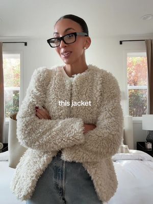 this jacket ! #winterstyle #shearlingjacket #chicstyle #outfitinspo 