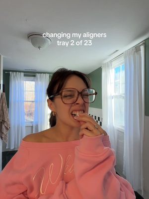week one of Invisalign done and honestly the pain isn’t even bad!!!! @Invisalign #invisalign #invisalignjourney #morningroutine 