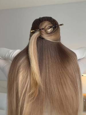 easy half up hairstyle with a hair stick❤️ #hairstick #hairstyle #longhairstyles #hairtutorial #easyhairstyles 