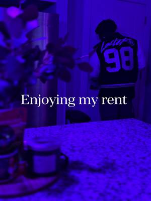 Enjoying my rent, rent is entirely to high to be outside all the time. . . .#enjoyingmyrent #homebody #apartmentdecor #apartmenttherapy #fypage 