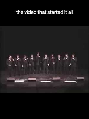 🎄 We are beyond grateful for this performance we did in 1998 and everyone who stuck around since. We’ve loved bringing a little holiday harmony to you and are so thankful for the continued support all these years later. May your holidays be filled with joy, music, warmth, and maybe a little Straight No Chaser 😉 #Straightnochaser #acappella #christmasmusic