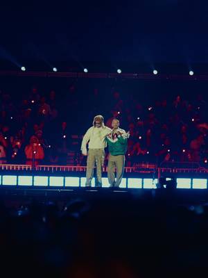 Gracias @Bad Bunny los amo Mexico, nos vemos el proximo año
