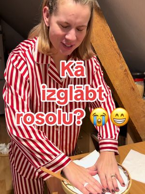 Kā izglābt rosolu svētku vakarā? 😁🫰🏻 Fiksā ideja ar salveti.. laika pievārīt ekstra sastāvdaļas nav, un šis reāli strādā 🐒👀😁🤭 #rosols #ziemassvētki 