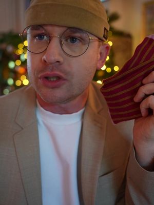 RECEVOIR DES CADEAUX POURRIS ?! 🎁🎄🤣 QUI VA EN OFFRIR ET QUI VA EN RECEVOIR ? 😂🫣 JE VEUX TOUT SAVOIR 👇🏻 