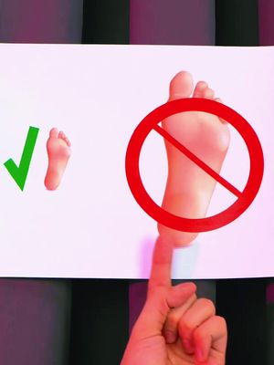 Size Matters 🙂‍↕️🦶🏻#omg #fun 