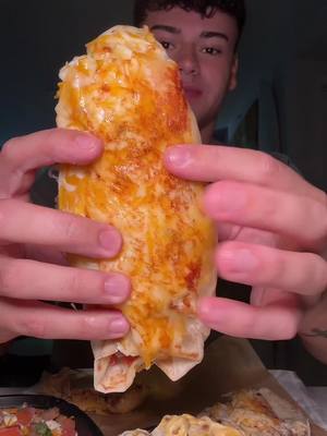 Happy Holidays!!!! Love you all ❤️ Taco Bell ASMR #happyholidays #tacobell #mukbang #asmr #fyp 