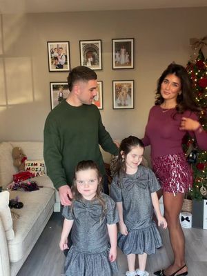 Christmas Day fit check with the family 💚