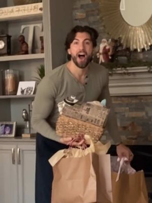 Went to go get the Christmas gifts in my car this morning and walked into the best Christmas surprise! 