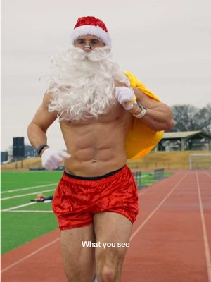 Running to wish you a Merry Christmas 🎅😂 #happyholidays #merrychristmas #foryou #run 