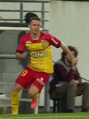 👀 Frankowski ft Gareth Bale. #Ligue1 #Speed #SportsTikTok #Humor 