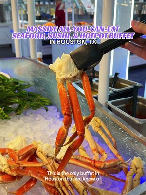 GIVEAWAY + ALL-YOU-CAN-EAT SEAFOOD, SUSHI, & HOTPOT BUFFET 🦀🍣 If you love seafood, @UMI Sushi & Seafood Buffet needs to be on your radar! It's the only buffet in town we know of that does all-you-can-eat seafood, sushi, hot pot, boba, and Chinese food. The selection here is seriously unmatched! Expect unlimited crab legs, lobster, crawfish, hot pot, and more, plus dedicated sections for fresh and cooked seafood, dim sum, fried favorites, a made-to-order hibachi station, a full sushi bar, and even a grab-and-go boba fridge. 🧋 Come hungry, because it's a challenge to make it through every single dish! 📌 SAVE THIS POST & TAG A SEAFOOD LOVER! 🦞 —— 📍: Umi Sushi & Seafood Buffet (Westchase, 11681 Westheimer Rd) #houstonseafood #seafoodbuffet #sushibuffet #houstonfoodies #houstontexas         