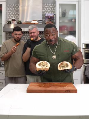Nobody Bites the Chef: Chicken Wellington 