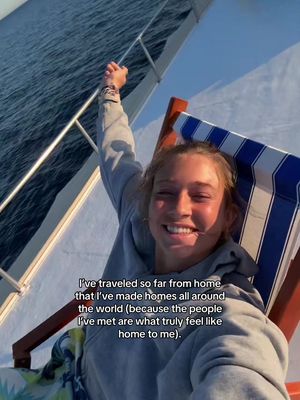 And that’s why the best friends live on opposite sides of the world 😭 #solotravel #friendship #travel 