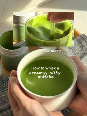If your matcha never turns out silky, this step-by-step might change everything 👀 Start by sifting your matcha. Whisk with a small amount of hot water until smooth and paste-like. Add the remaining water and whisk vigorously for 20–30 seconds. Finish by lifting the whisk and gently gliding it along the surface to break up bubbles. And that’s how you whisk out a creamy, silky matcha 💚 #naokimatcha #silkymatcha #matchatips #microfoam #creamymatcha 