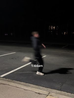 #peacockpartner Running a 5k in the middle of the night has me feeling like I'm an agent on @Peacock’s new show The Copenhagen Test! Streaming now! 