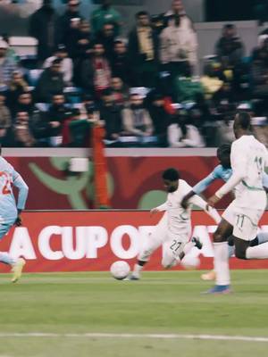L’accélération d’Ibrahima Mbaye, puis la finition posée de Sadio Mané. Dans les instants décisifs, les grands joueurs restent sereins et exécutent avec une maîtrise totale.