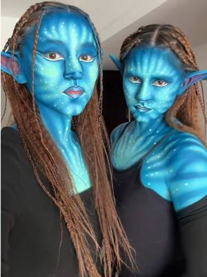 Así fue el proceso vistiéndonos como Avatares 💙😅 #neytiri #Avatar #Maquillaje #avatarfireandash #jakesully 