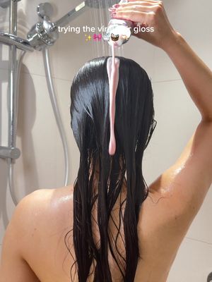 The best @L’Oréal Paris product I’ve tried for my hair  #lorealparis #hairglossing #hairgloss #haircare #hair 